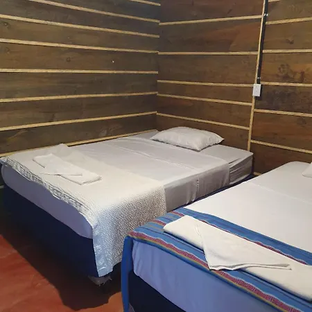 Rustik Hostal